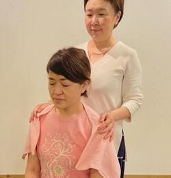 公開 家族でふれあう「こころにやさしいタッチケア」.jpg