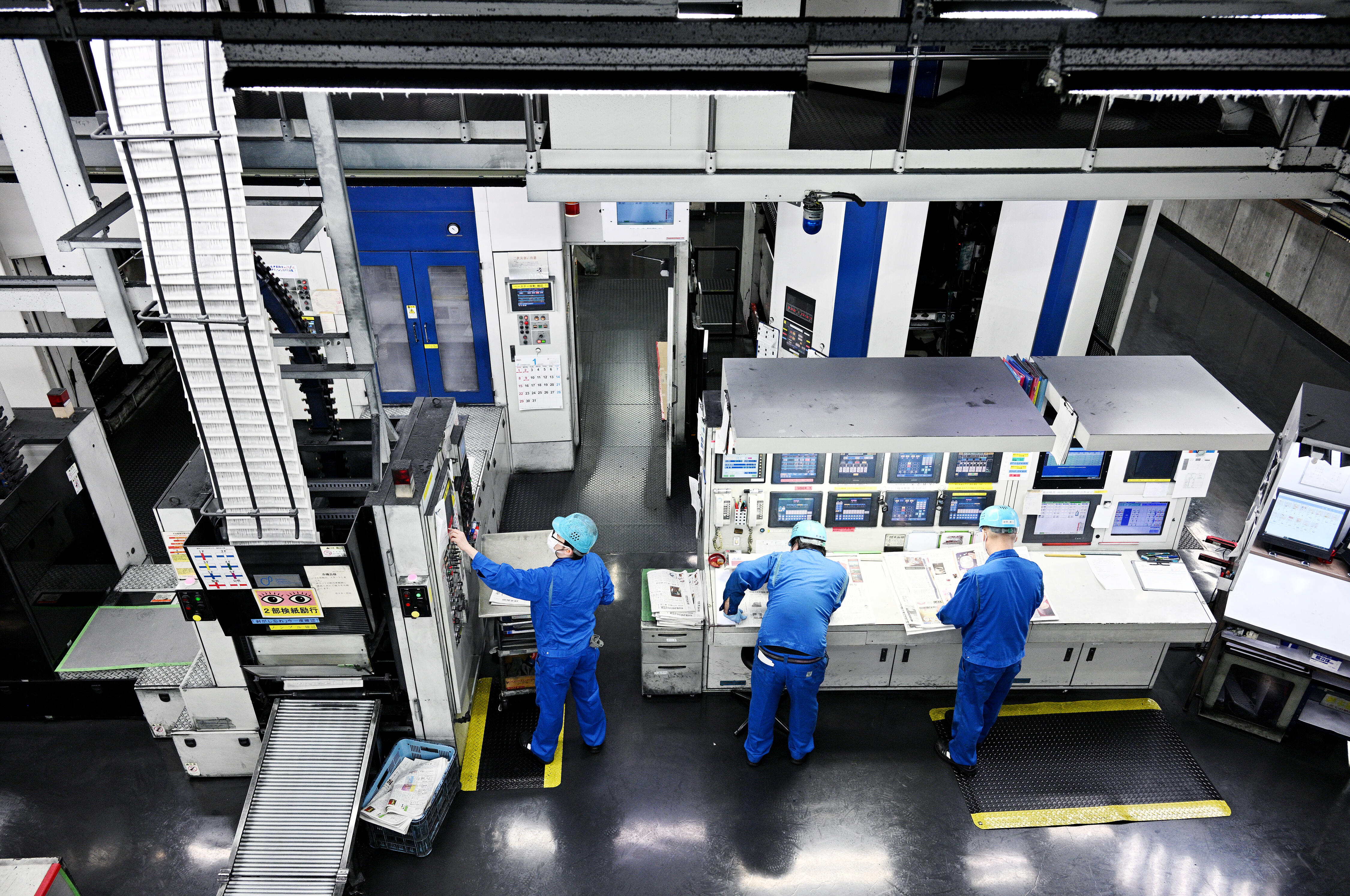 007印刷工場見学02_読売PMより 印刷風景.jpg