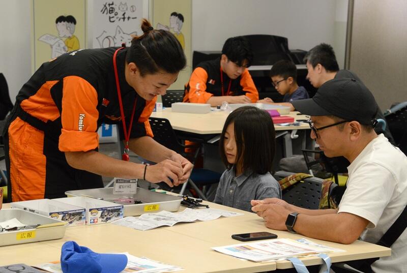 105ミニ四駆候補01_昨年の様子(新聞教室).jpg