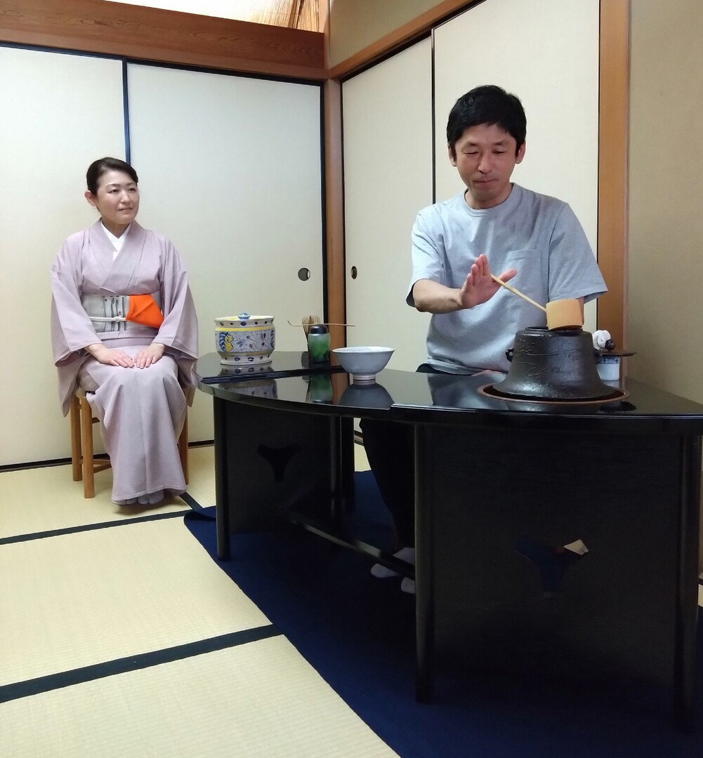茶道 表千家 男手前 – 茶道表千家と裏千家の違い | 表千家 薄茶 風炉 運び点前 – SEHQX
