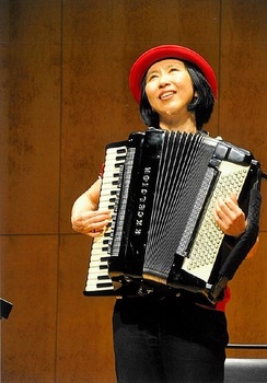 アコーディオン（個人30分）