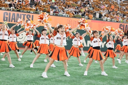 ジャイアンツ ヴィーナスダンススクール リトル（小学生）水