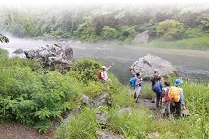 多摩川を歩く200-300.jpg